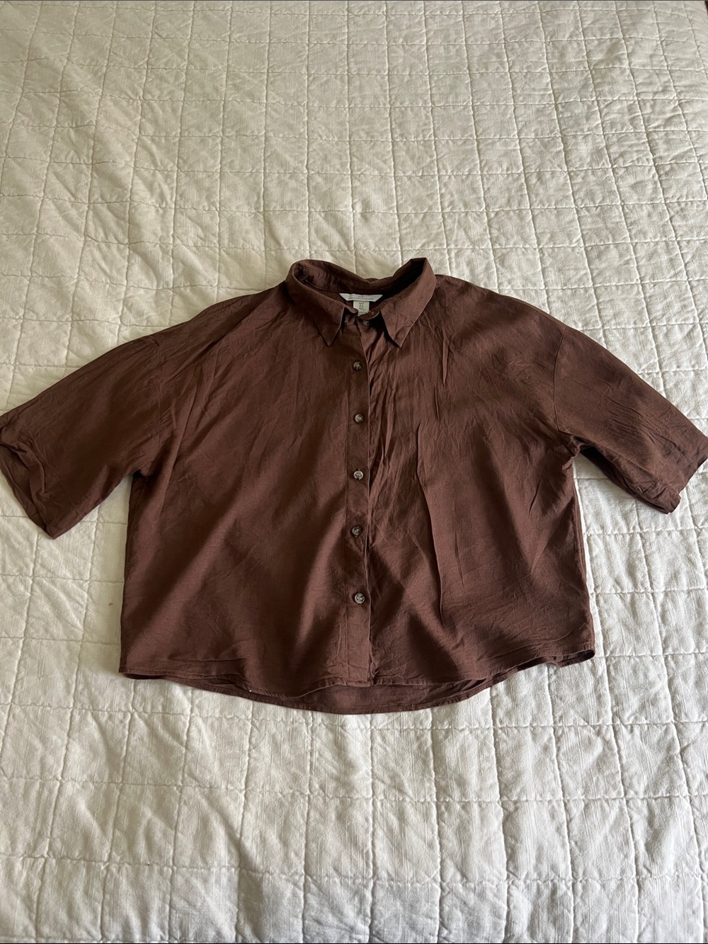 H&M Linen Blend Brown Short-Sleeve Button-Down Shirt